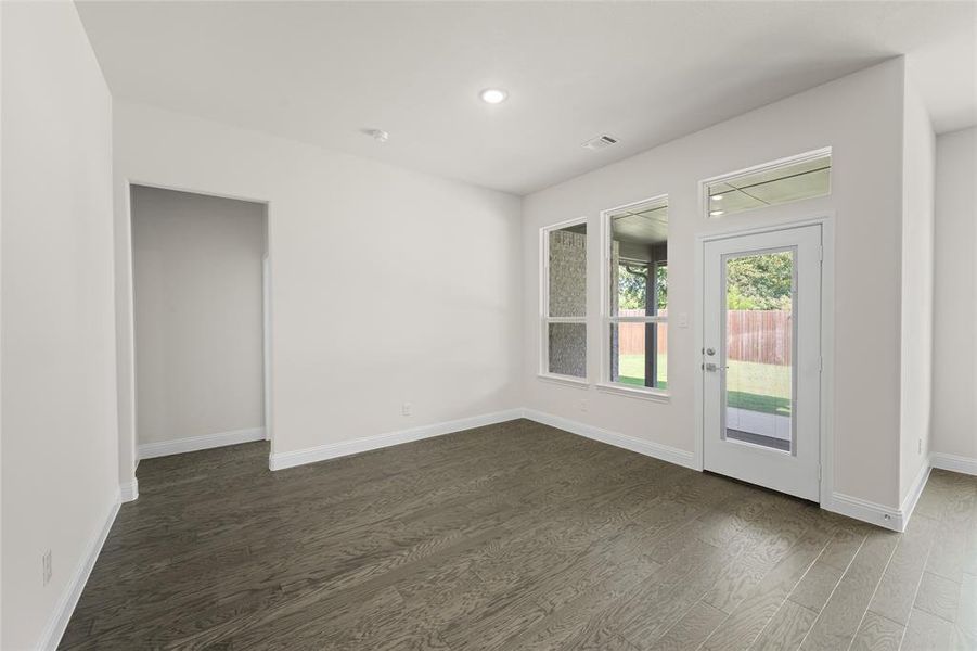 Spacious, unfurnished interior of a new home in Massey Meadows, Midlothian (Image 30). Spacious, unfurnished interior of a new home in Massey Meadows, Midlothian (Image 30).