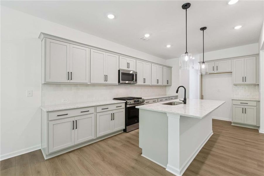 Furnished interior view inside a new home in Creekside, Dawsonville (Image 7).