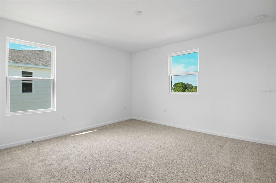 Spacious, unfurnished interior of a new home in Seasons at Shores of Lake Dell, Dundee (Image 6).