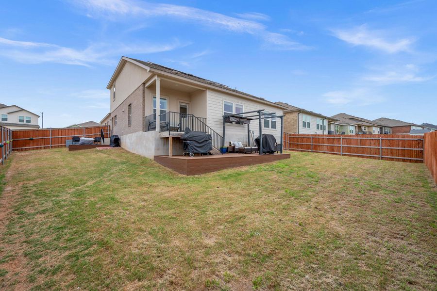 Exterior details and patio area of a home in Thunder Rock, Marble Falls (Image 4).