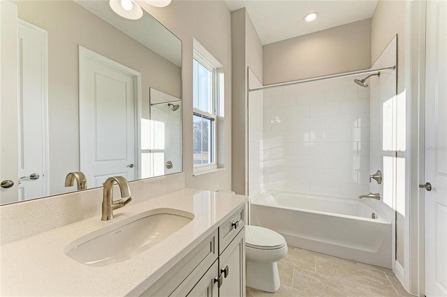 Furnished interior view inside a new home in Triple Creek, Riverview (Image 26). Furnished interior view inside a new home in Triple Creek, Riverview (Image 26).