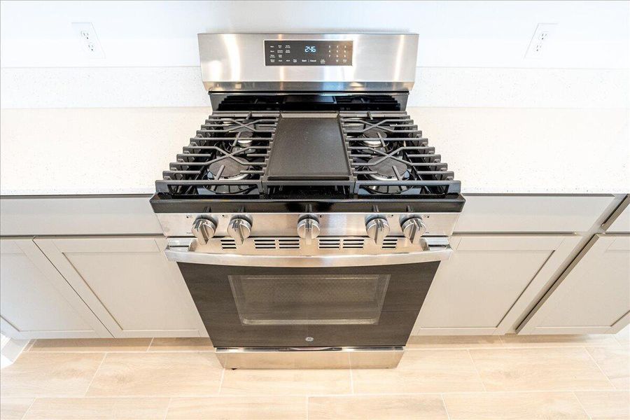 200-6331 Windwood-0606