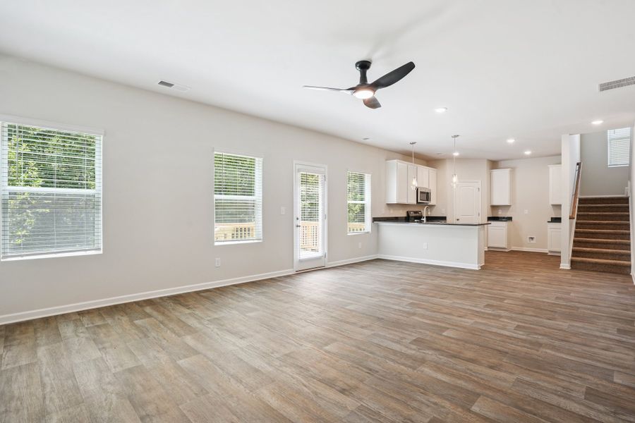 4br New Home in Hogansville, GA.  - Slide 11