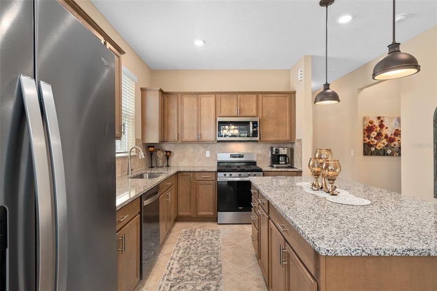 Furnished interior view inside a new home in Del Webb Minneola, Minneola (Image 14).