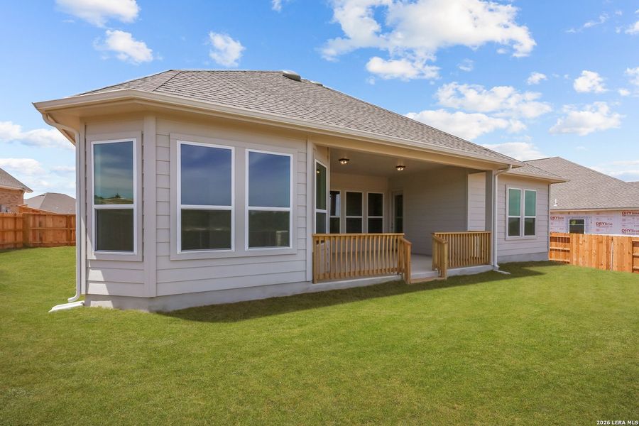 Exterior details and patio area of a home in Homestead, Schertz (Image 20).
