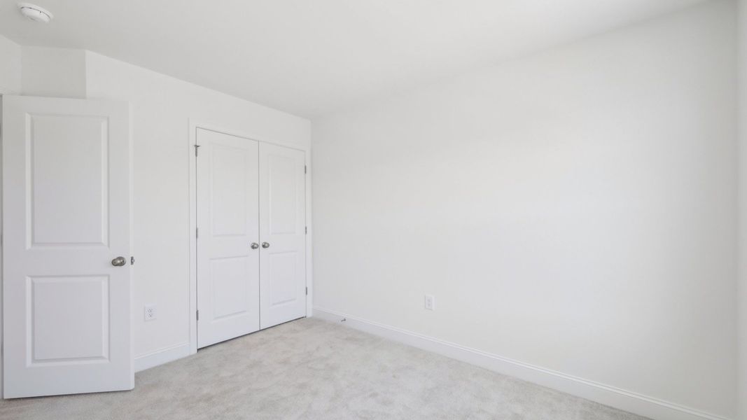 Representative furnished interior of a home built from the Bordeaux by DRB Homes in Sidney Creek Single Family, Zebulon (Image 27).