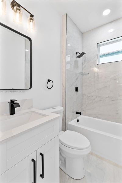 Furnished interior view inside a new home in , Lehigh Acres (Image 6). Furnished interior view inside a new home in , Lehigh Acres (Image 6).