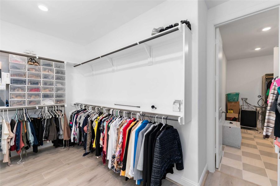 Walk in closet Walk in closet