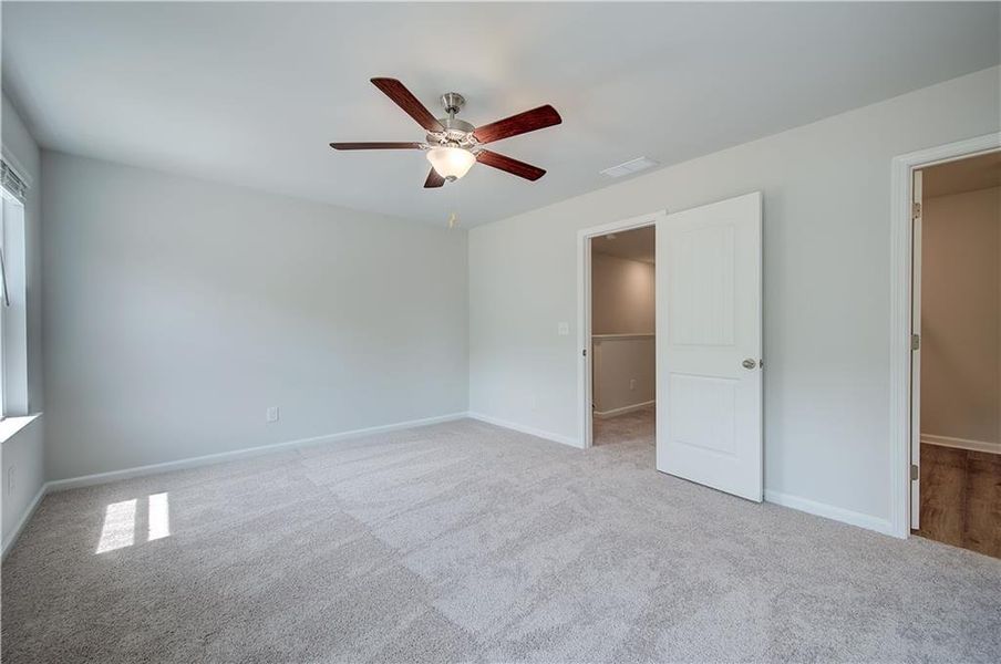 Spacious, unfurnished interior of a new home in Avery Landing, McDonough (Image 14).