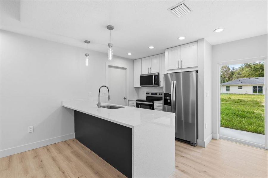 Furnished interior view inside a new home in , Crystal River (Image 8).