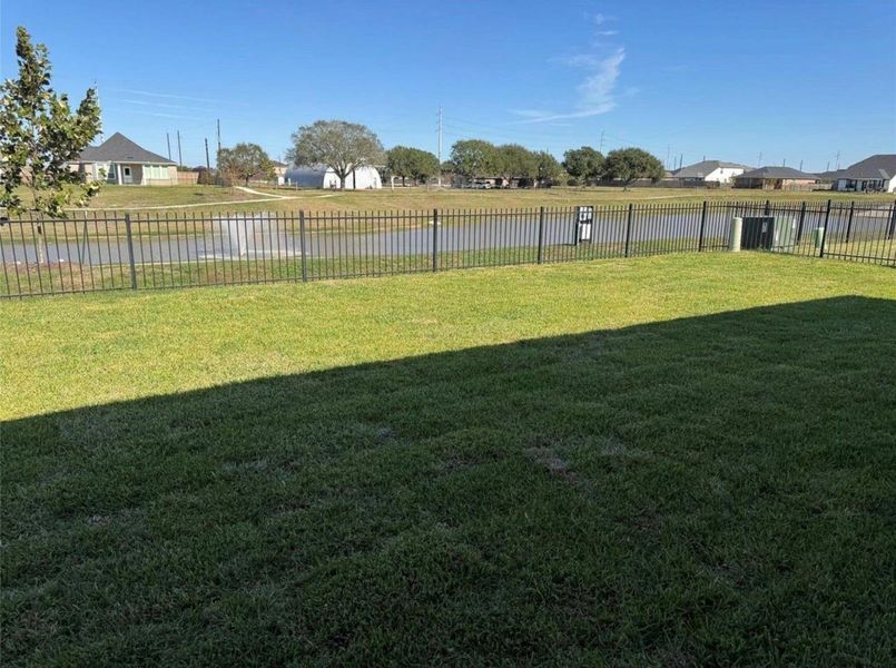Image 24 of a home in Arabella on the Prairie.