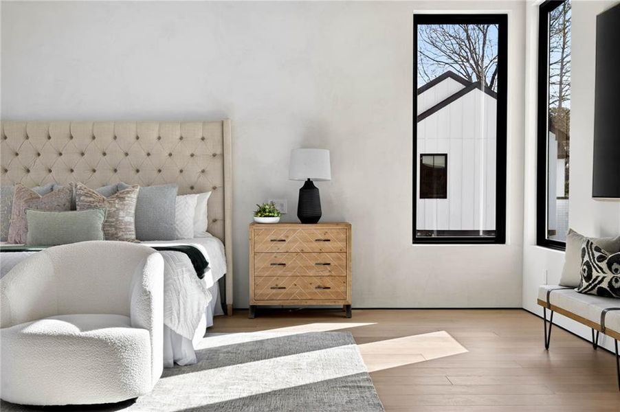 Furnished interior view inside a new home in , Alpharetta (Image 50).