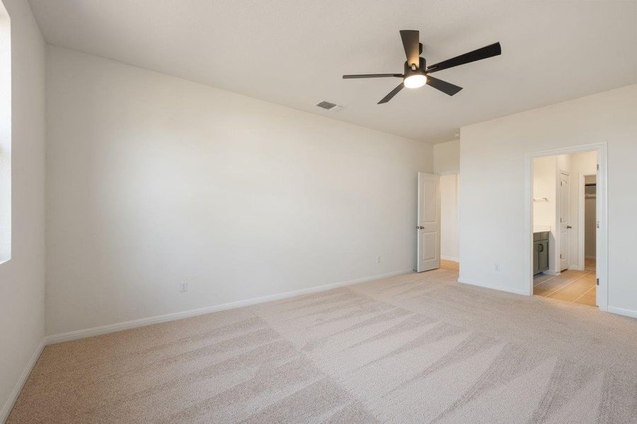 Spacious, unfurnished interior of a new home in The Colony, Bastrop (Image 20). Spacious, unfurnished interior of a new home in The Colony, Bastrop (Image 20).