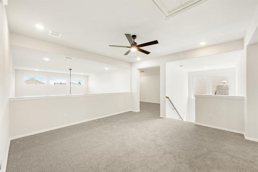 Spacious, unfurnished interior of a new home in Sable Creek, Sanger (Image 31). Spacious, unfurnished interior of a new home in Sable Creek, Sanger (Image 31).