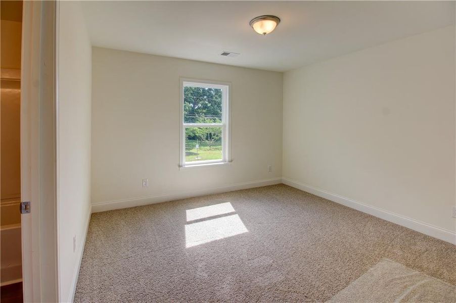 Spacious, unfurnished interior of a new home in , Covington (Image 31).