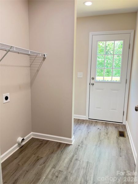 Spacious, unfurnished interior of a new home in , Salisbury (Image 9).