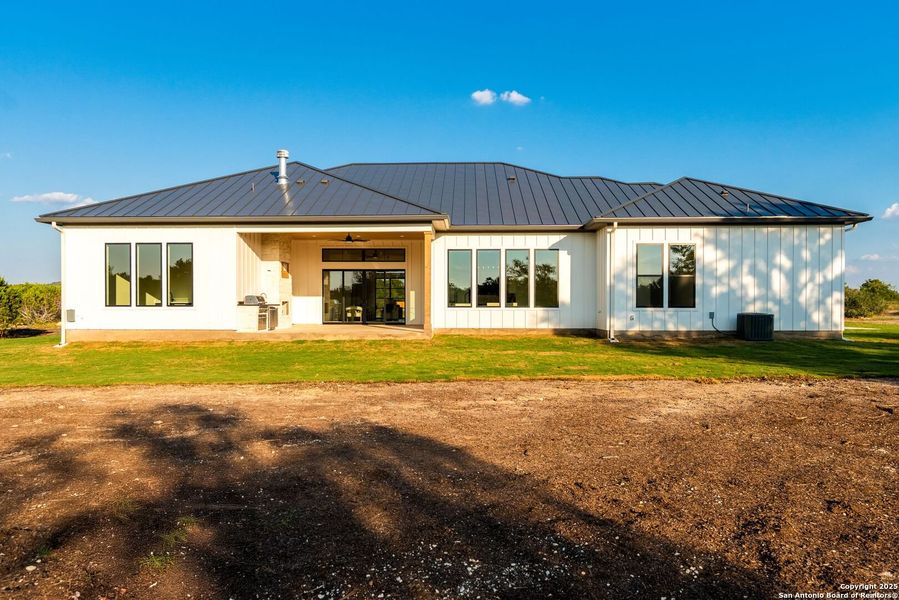 Exterior details and patio area of a home in , Bandera (Image 31).