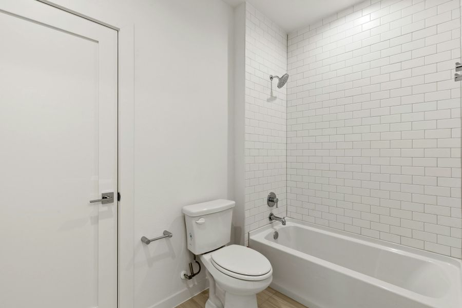 Furnished interior view inside a new home in , Dallas (Image 38).