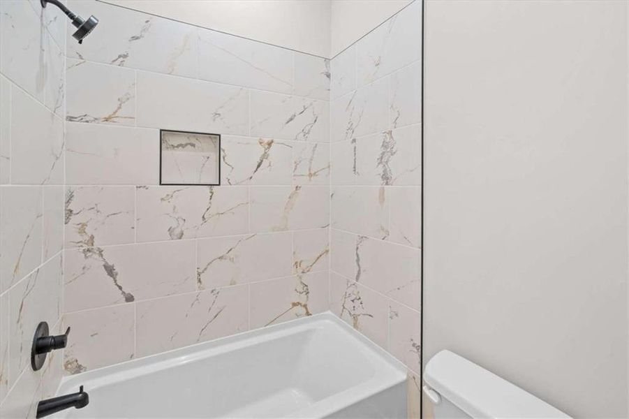 Furnished interior view inside a new home in , Temple (Image 10).