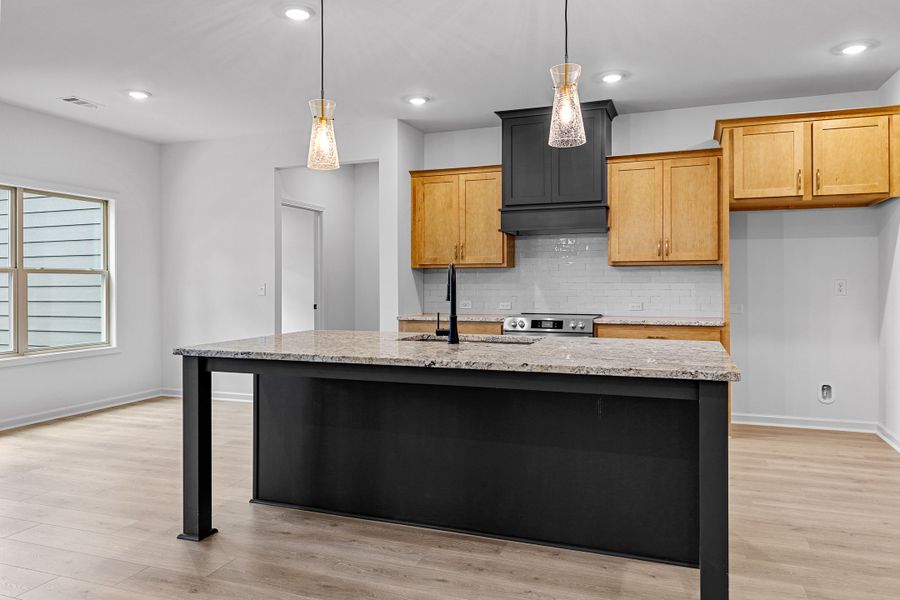 Furnished interior view inside a new home in Golfview, Thomaston (Image 10).