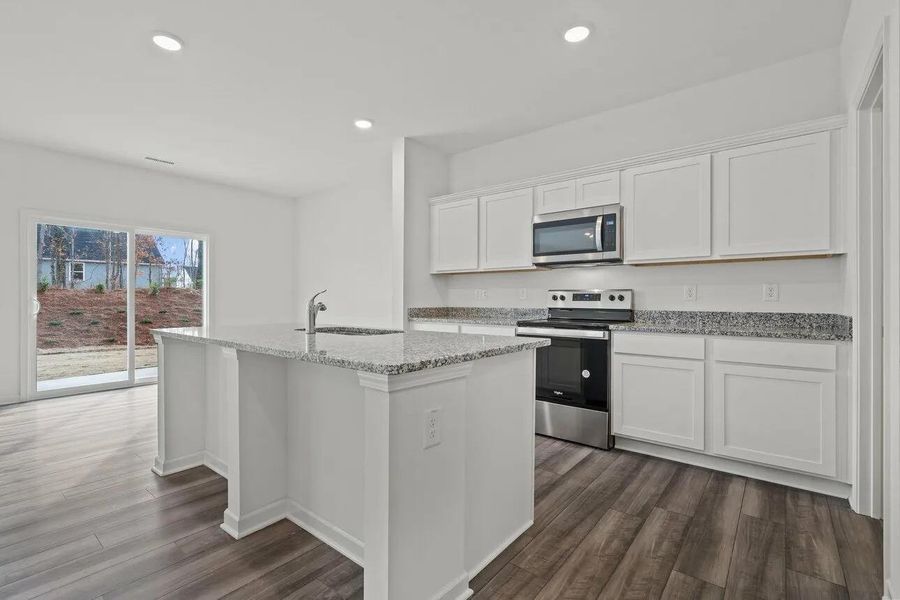 Furnished interior view inside a new home in Spring Creek Trails, Magnolia (Image 4). Furnished interior view inside a new home in Spring Creek Trails, Magnolia (Image 4).