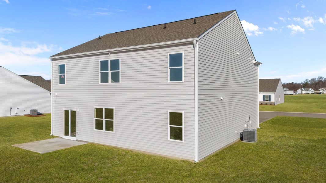 Exterior details and patio area of a home in Dail Farm, Farmville (Image 24).