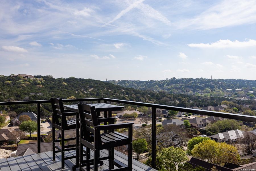 Community amenities in , Kerrville (Image 59).