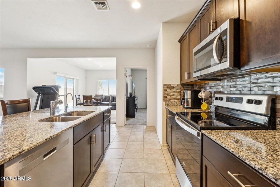 20250613221511686317000000-o