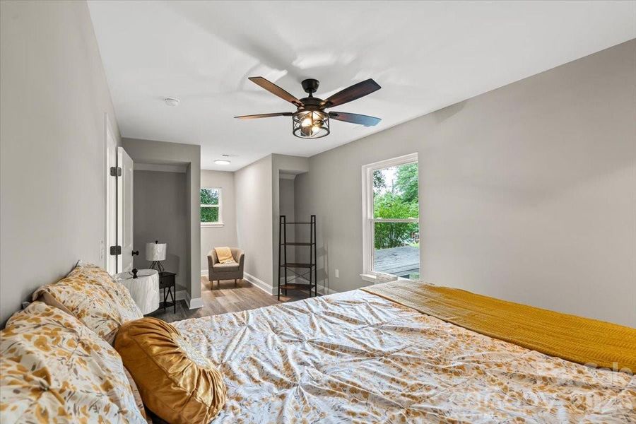 Furnished interior view inside a new home in , Kannapolis (Image 25).