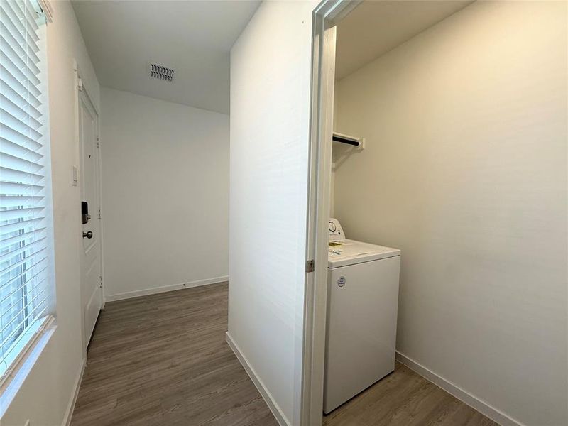 Image 33 of a home in . Image 33 of a home in .