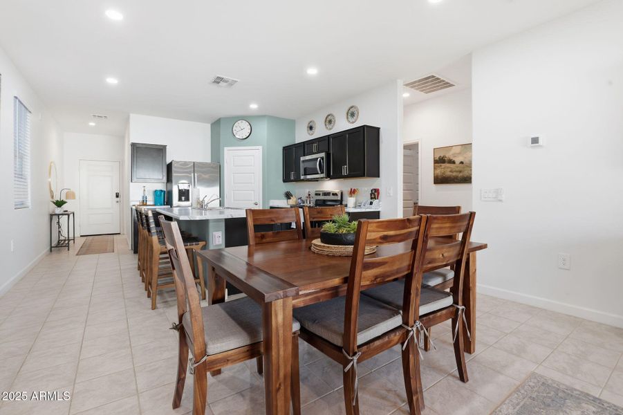 Barely lived in, better than new home