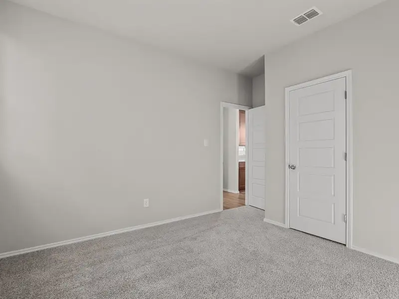 Spacious, unfurnished interior of a new home in Heartland, Heartland (Image 25). Spacious, unfurnished interior of a new home in Heartland, Heartland (Image 25).