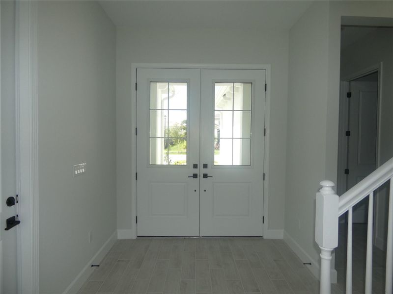 Spacious, unfurnished interior of a new home in , Westlake (Image 34).