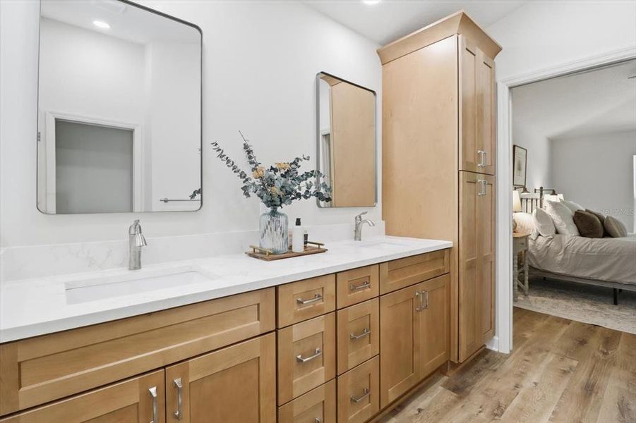 Furnished interior view inside a new home in , Crystal River (Image 17).