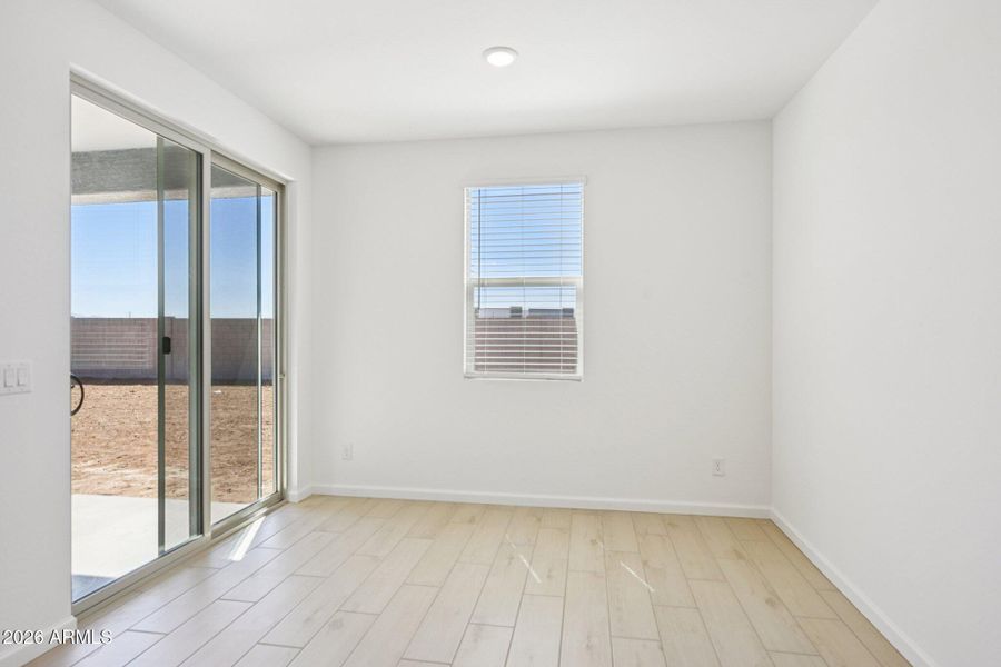 11-web-or-mls-W Brown St-S2703-011