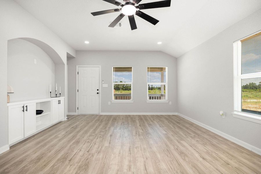 Spacious, unfurnished interior of a new home in , Cleveland (Image 28). Spacious, unfurnished interior of a new home in , Cleveland (Image 28).