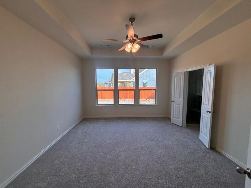 Spacious, unfurnished interior of a new home in Northstar, Haslet (Image 8). Spacious, unfurnished interior of a new home in Northstar, Haslet (Image 8).