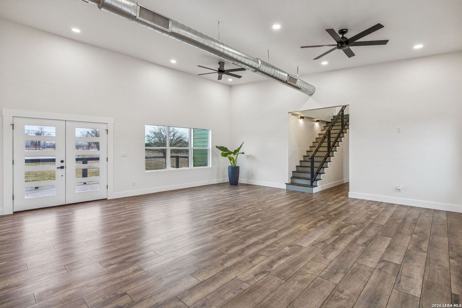 Spacious, unfurnished interior of a new home in , Castroville (Image 75).