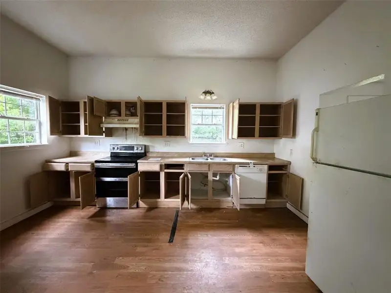Furnished interior view inside a new home in , Cleburne (Image 4). Furnished interior view inside a new home in , Cleburne (Image 4).