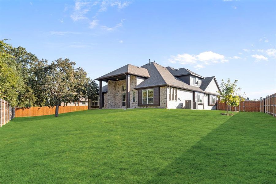 Image 40 of a home in Triple Diamond Ranch. Image 40 of a home in Triple Diamond Ranch.