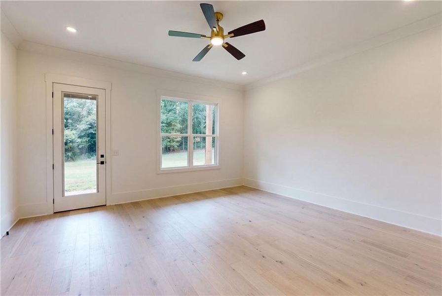 Spacious, unfurnished interior of a new home in , Jefferson (Image 63).