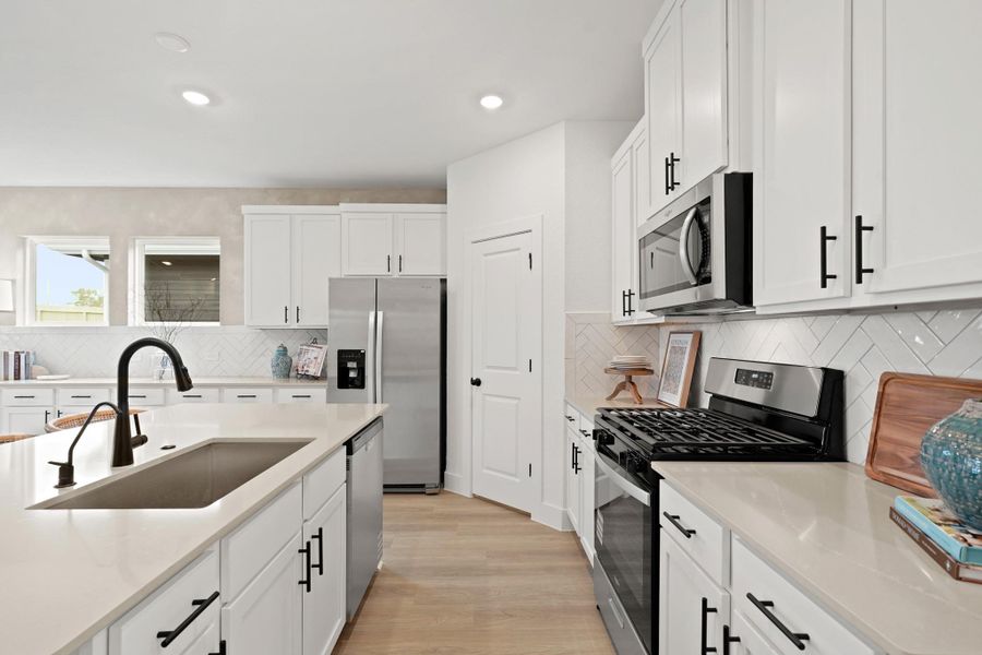 Furnished interior view inside a new home in Medina, Dayton (Image 8).