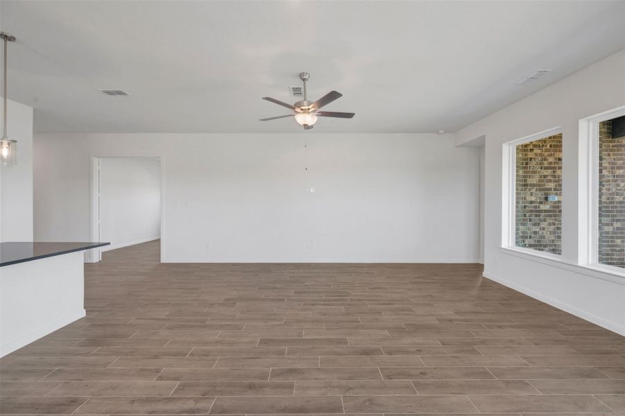 Spacious, unfurnished interior of a new home in Legacy - Retreat Collection, League City (Image 28).