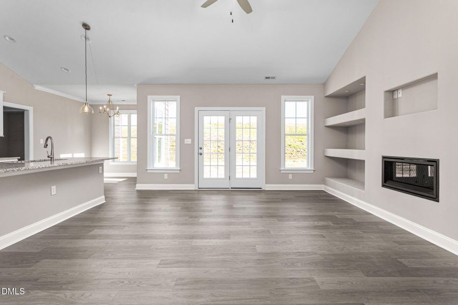 3117 Cullens Drive-10