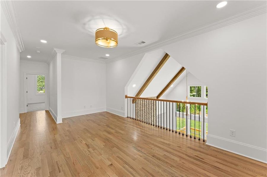 Spacious, unfurnished interior of a new home in Woodford, Acworth (Image 23).