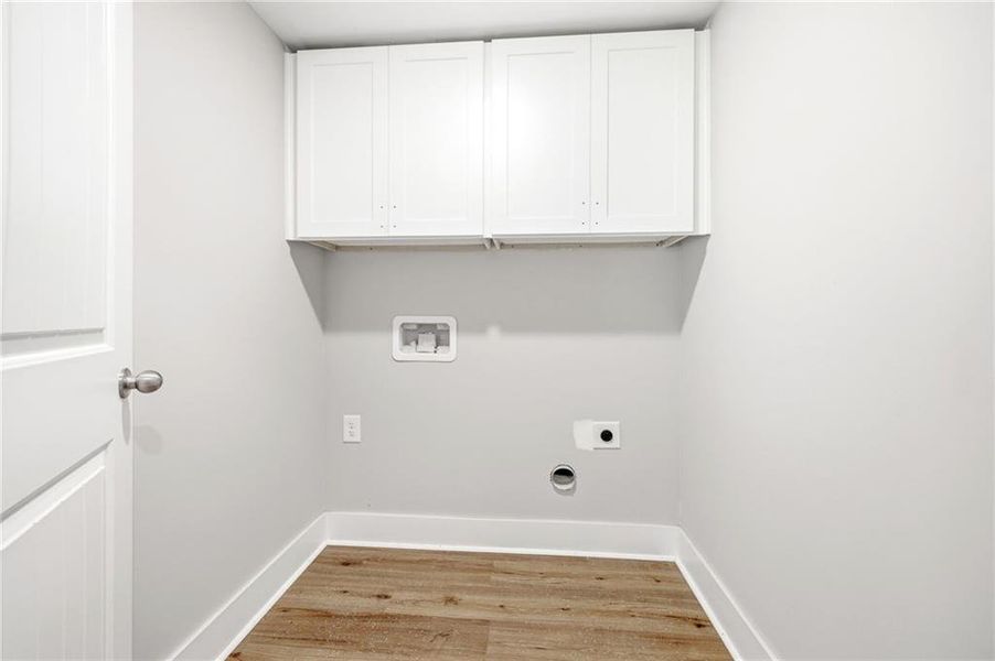 Spacious, unfurnished interior of a new home in , Mount Airy (Image 13).