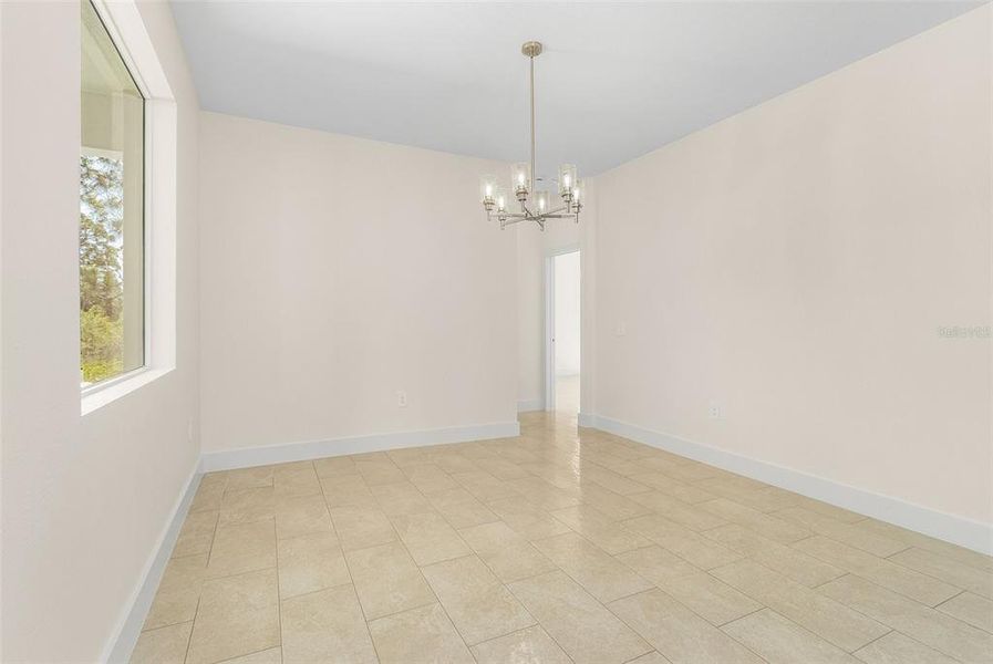 Spacious, unfurnished interior of a new home in , Rotonda West (Image 18).