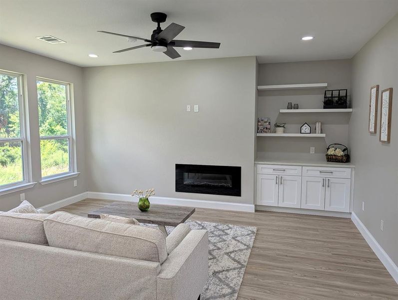 Furnished interior view inside a new home in , Mabank (Image 6). Furnished interior view inside a new home in , Mabank (Image 6).