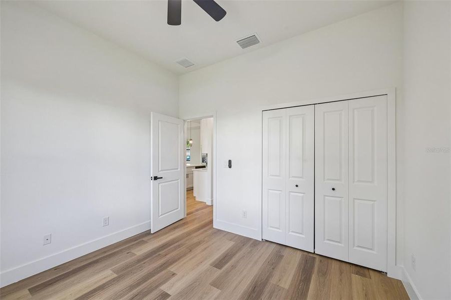 Spacious, unfurnished interior of a new home in , North Port (Image 14).