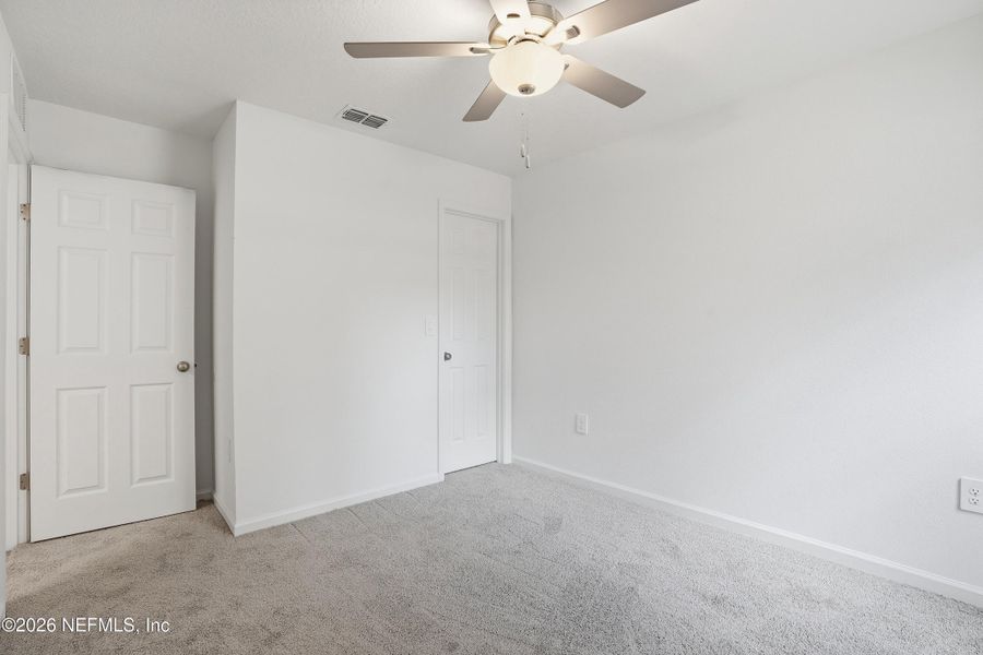 Spacious, unfurnished interior of a new home in , Jacksonville (Image 20).